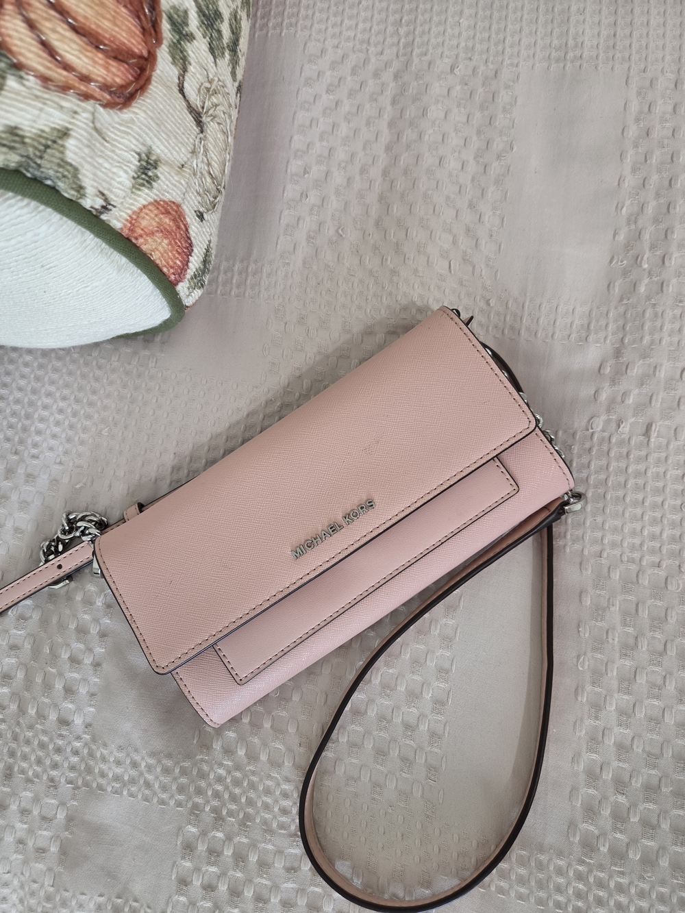 Michael Kors Blush Pink Leather Crossbody Wallet